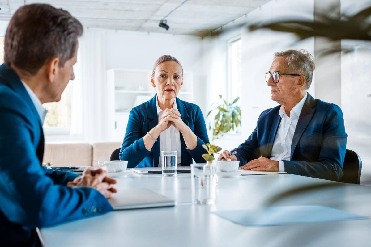 Z jakimi wyzwaniami wiąże się wdrażanie nowych narzędzi w firmie?